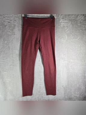 Vuori Womans Size Small Red Leggings Clean Elevation Dreamknit Stretch VW444 Gym